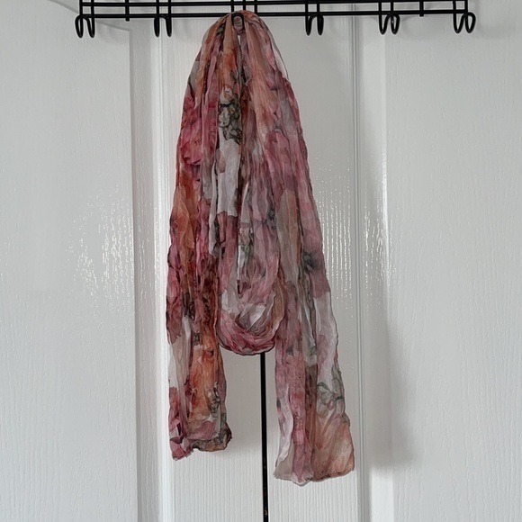 * Flower Print Scarf - Picture 2 of 3